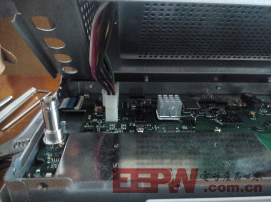 MSO1104Z示波器拆解 MSO1104Z示波器拆解