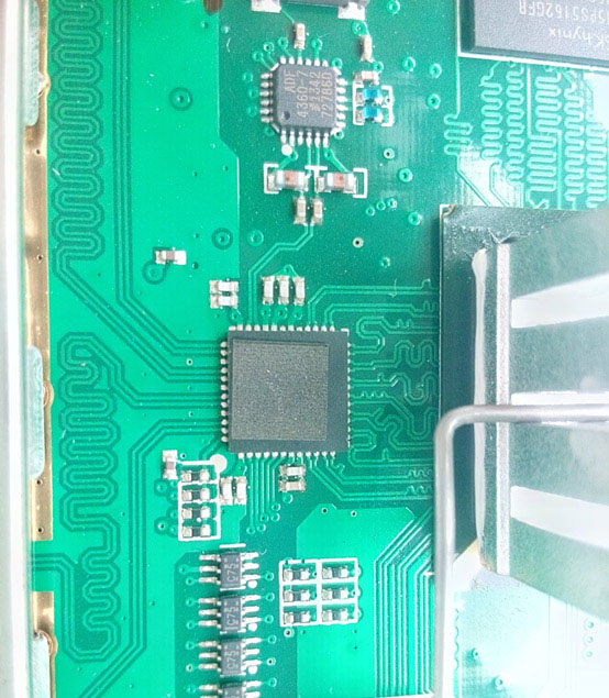 MSO1104Z示波器拆解 MSO1104Z示波器拆解