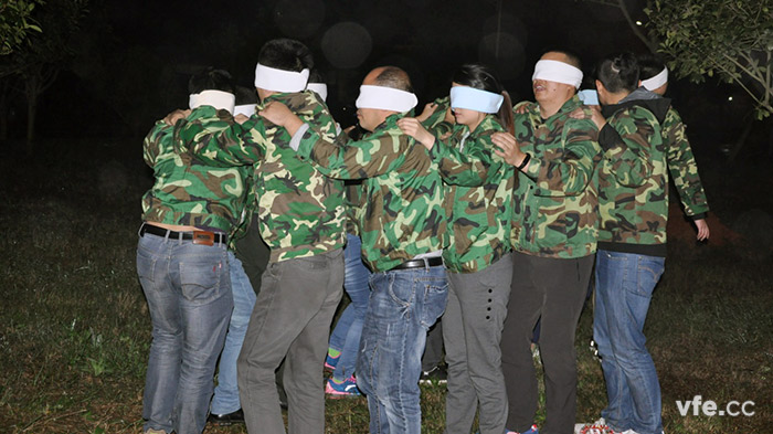 以用戶為中心，銀河電氣開展“卓越團隊”拓展訓(xùn)練