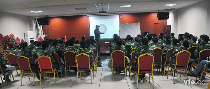 以用戶為中心，銀河電氣開展“卓越團隊”拓展訓(xùn)練