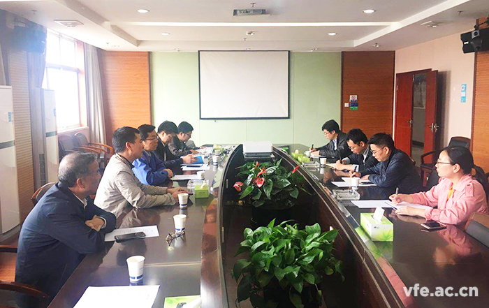 湘電集團(tuán)領(lǐng)導(dǎo)來(lái)訪